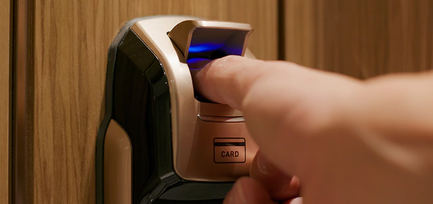 Locksmith Company For Window Lock Installation in Wasco, California